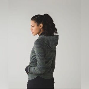 Lululemon Daily Practice Jacket w/ Hood Space Dye Twist Green & Black Size 4